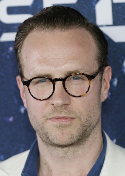 Rafe Spall