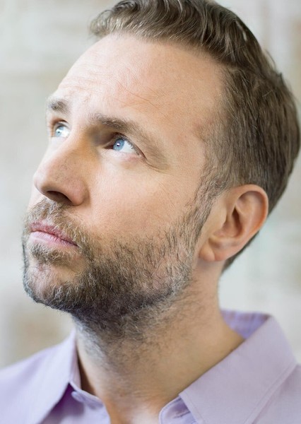 Rafe Spall photo