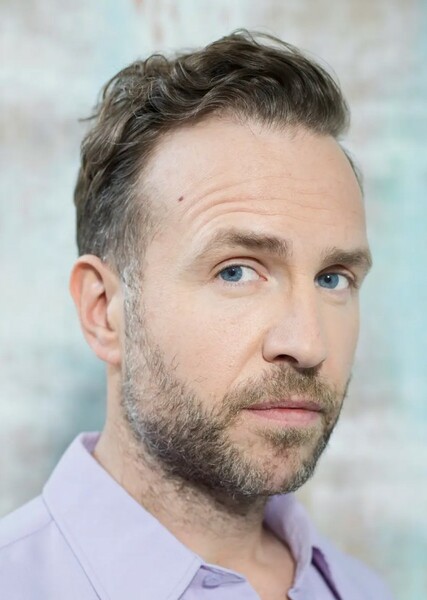 Rafe Spall photo