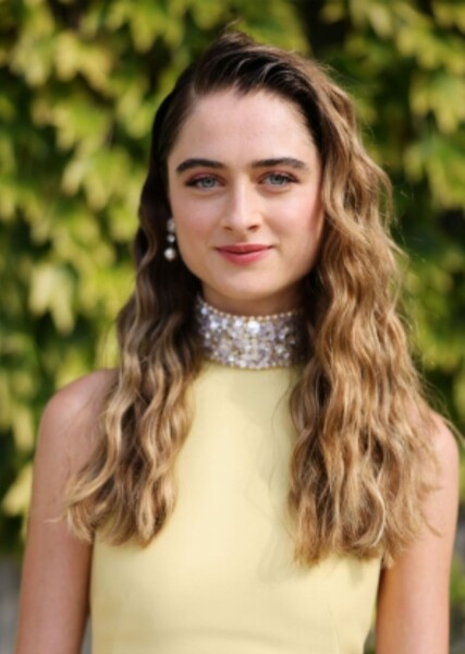 Raffey Cassidy photo