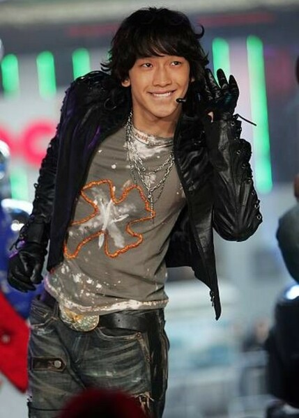Rain (entertainer) photo