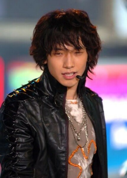 Rain (entertainer) photo