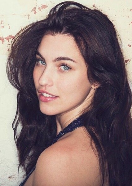 Rainey Qualley