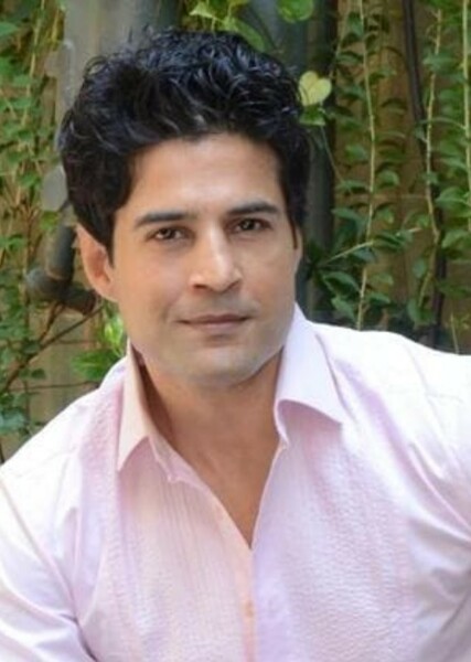 Rajeev Khandelwal photo