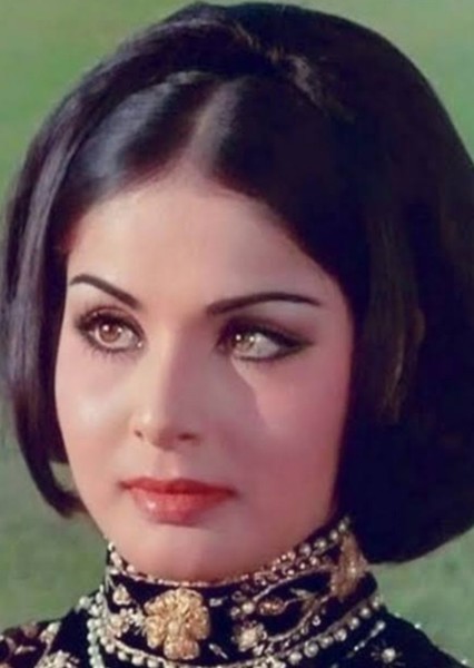 Rakhee Gulzar photo