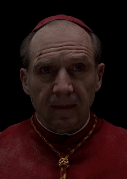 Ralph Fiennes photo