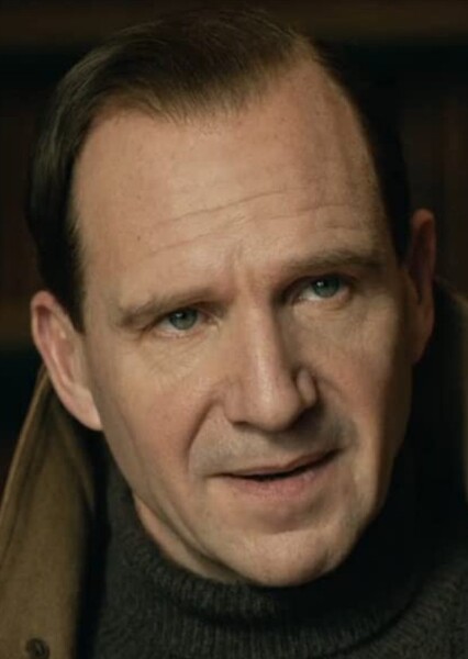 Ralph Fiennes photo