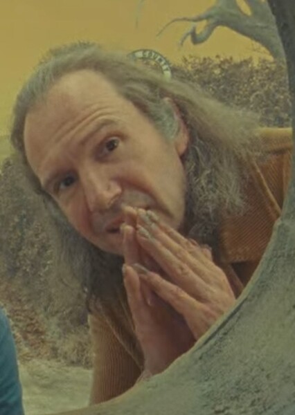 Ralph Fiennes photo