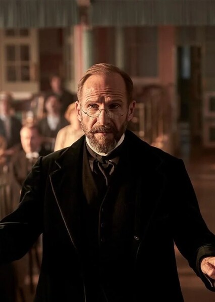 Ralph Fiennes
