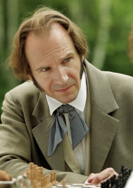 Ralph Fiennes photo
