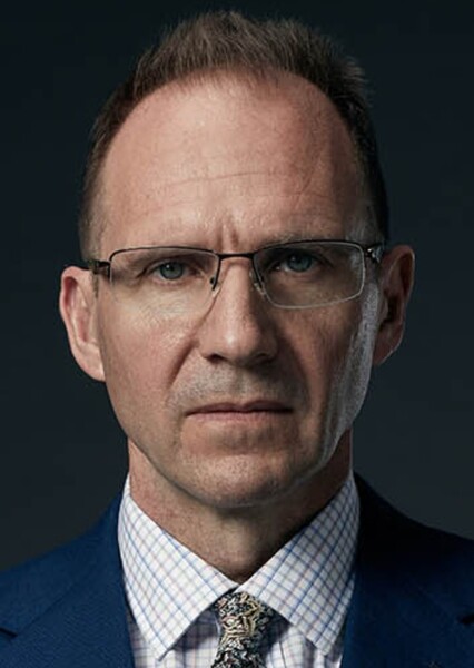 Ralph Fiennes photo