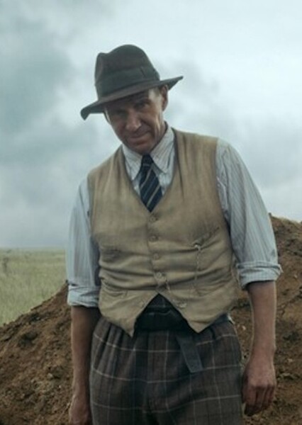 Ralph Fiennes photo