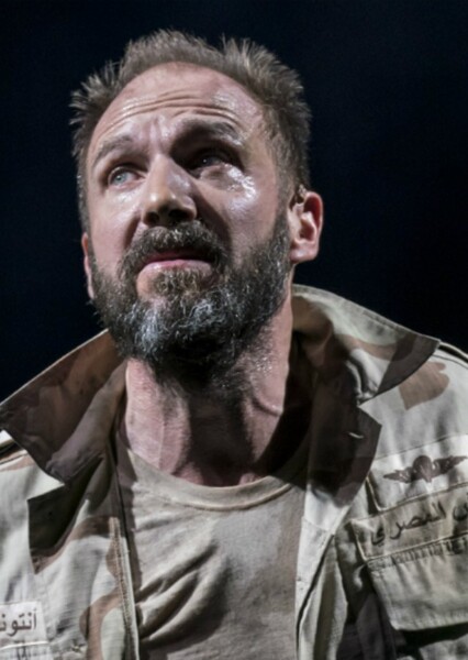 Ralph Fiennes photo