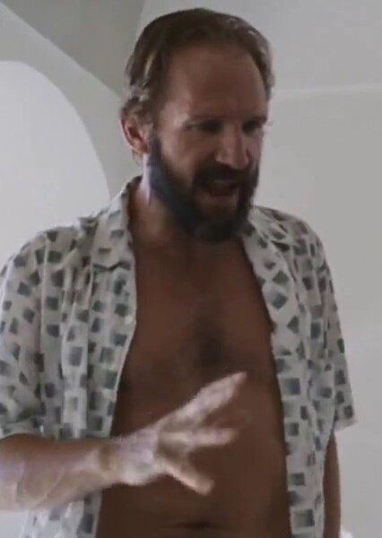 Ralph Fiennes photo
