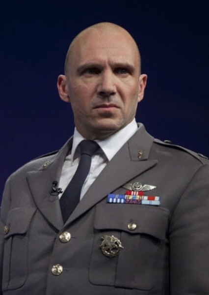 Ralph Fiennes photo