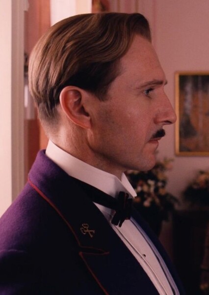 Ralph Fiennes photo