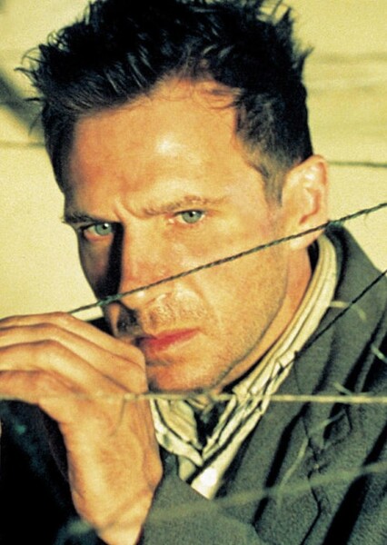 Ralph Fiennes photo