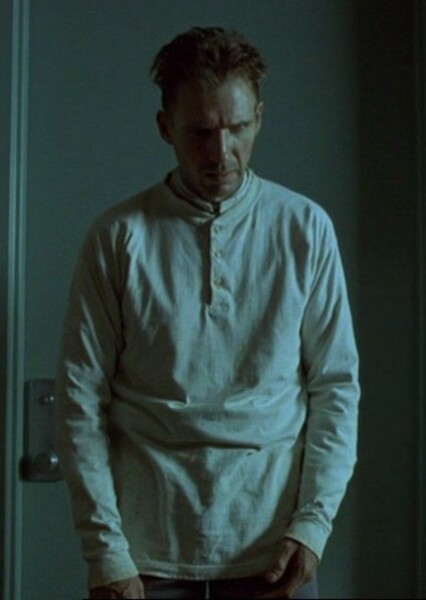 Ralph Fiennes photo