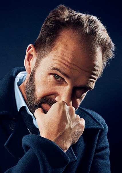 Ralph Fiennes photo