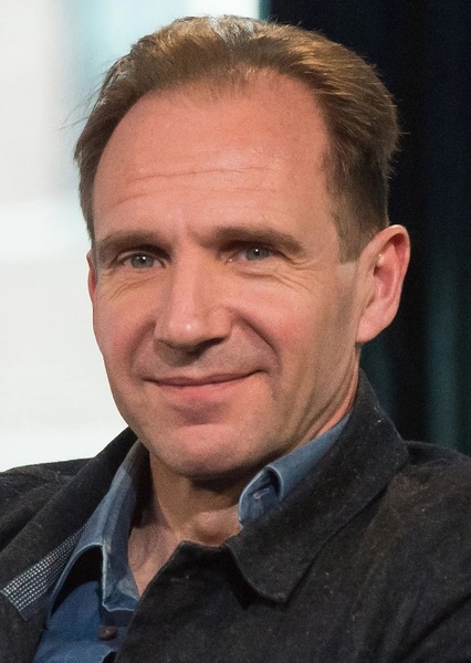 Ralph Fiennes photo