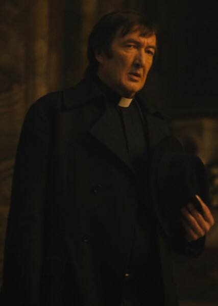 Ralph Ineson photo