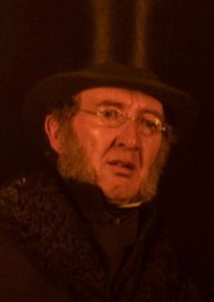 Ralph Ineson photo