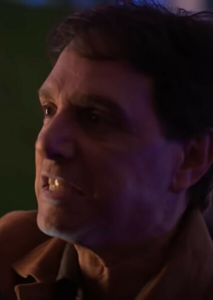 Ralph Macchio photo