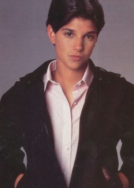 Ralph Macchio photo