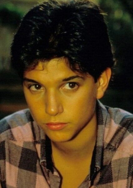 Ralph Macchio photo