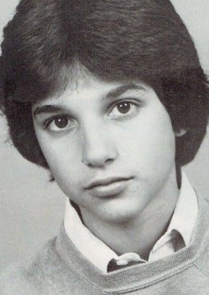 Ralph Macchio photo