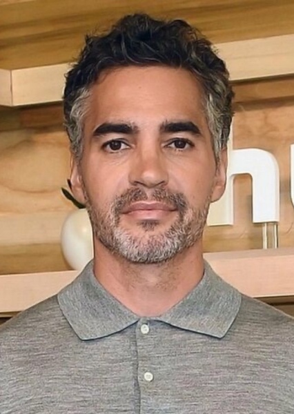 Ramón Rodríguez photo
