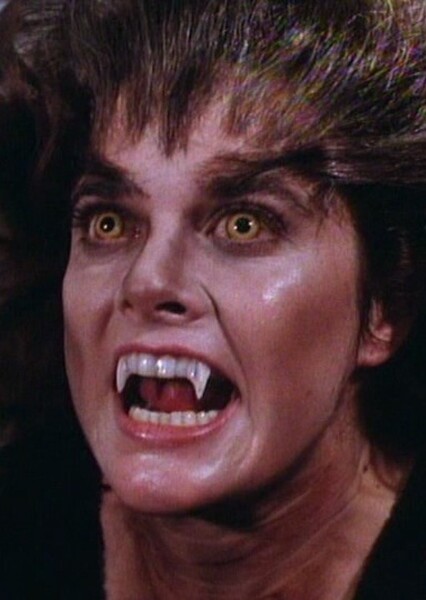 Randi Wallace (She-Wolf of London) photo
