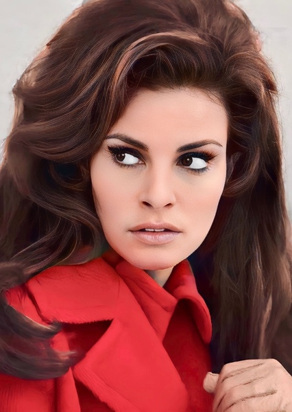 Raquel Welch photo