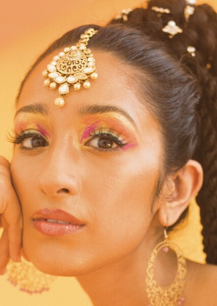Raveena Aurora photo