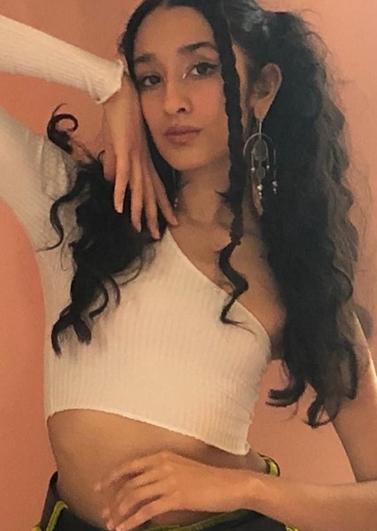 Raveena Aurora photo
