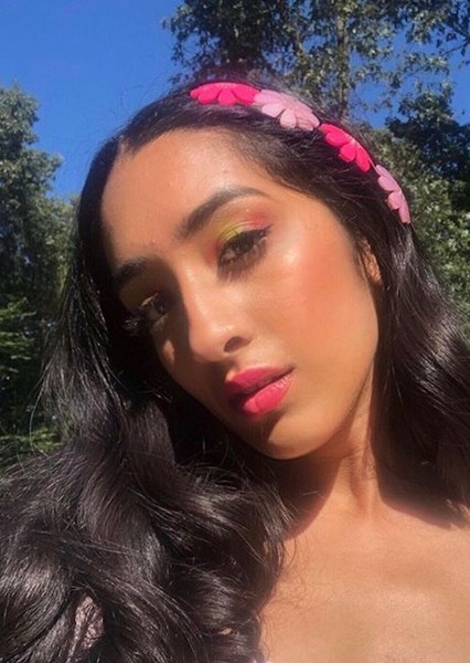Raveena Aurora photo