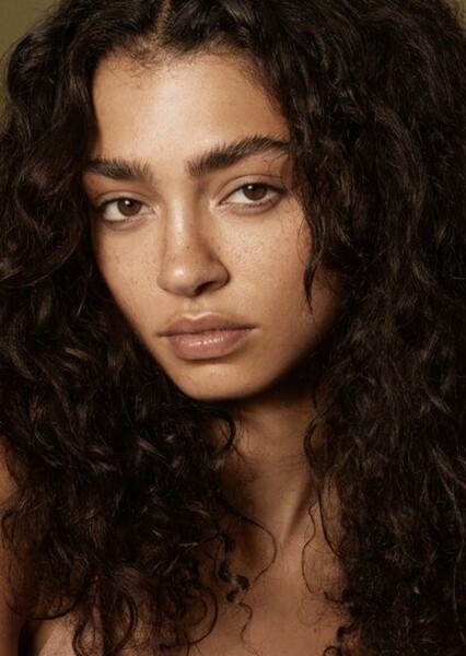 Raven Lyn Corneil