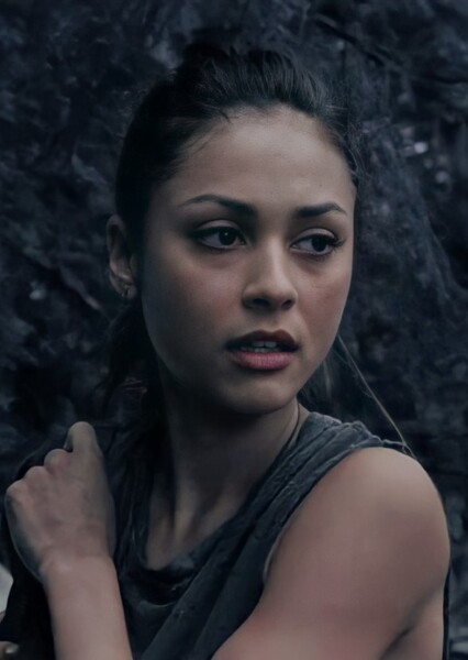 Raven Reyes photo