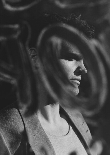 Ray Nicholson photo