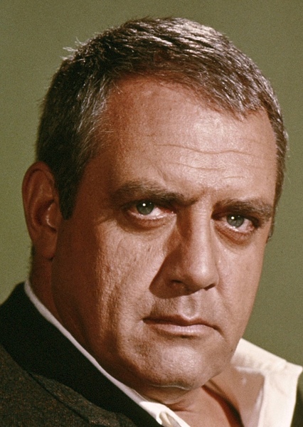 Raymond Burr photo