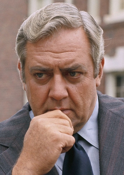 Raymond Burr photo