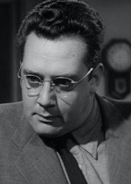 Raymond Burr photo
