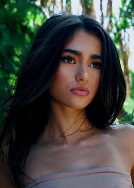 Rayna Vallandingham photo