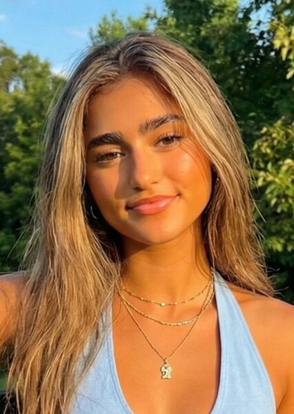 Rayna Vallandingham photo