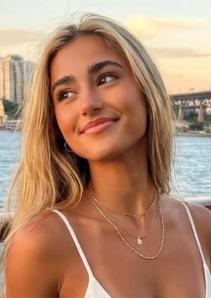 Rayna Vallandingham photo