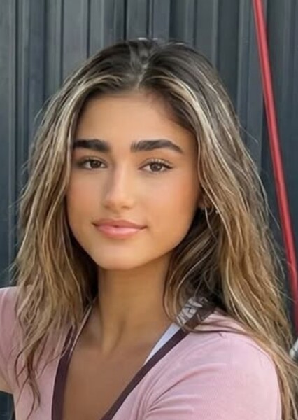 Rayna Vallandingham photo