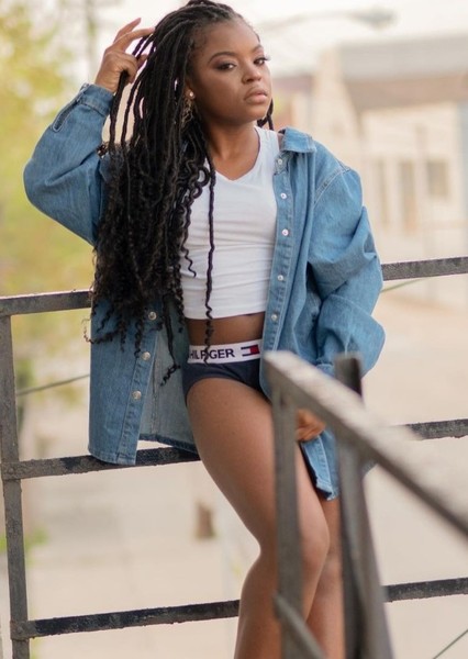 Rayven Symone Ferrell photo