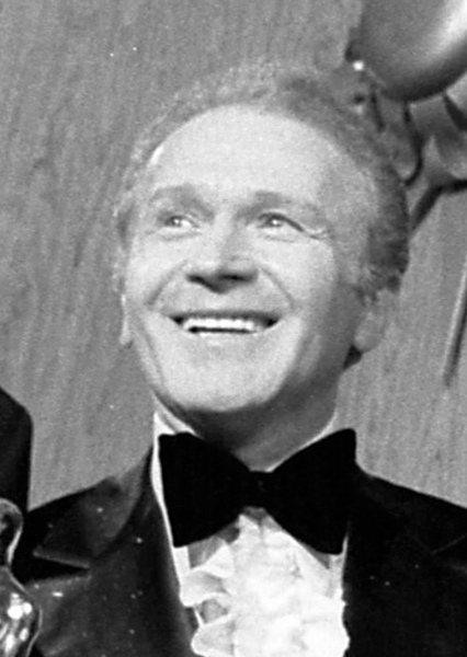 Red Buttons photo