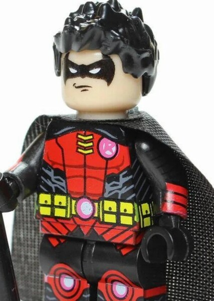 Red Robin (Tim Drake) photo