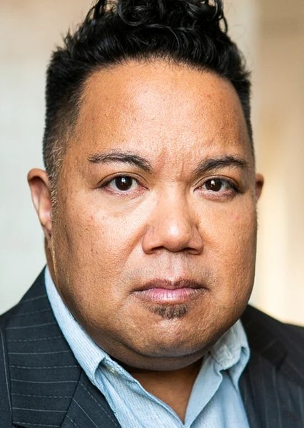 Reggie De Leon photo